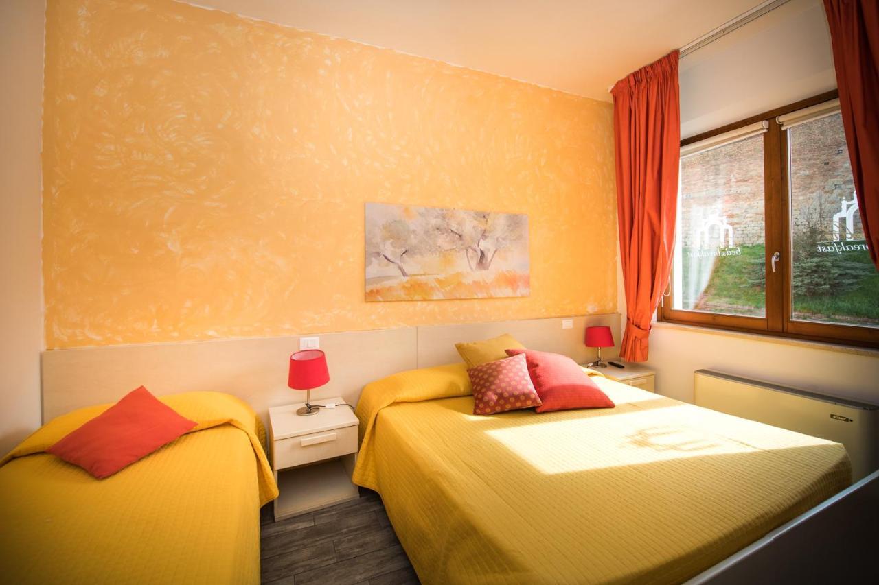 Couette-café Camollia 3*